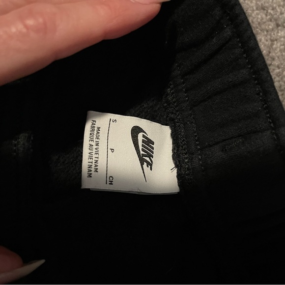 Nike joggers. GUC. - Picture 3 of 3